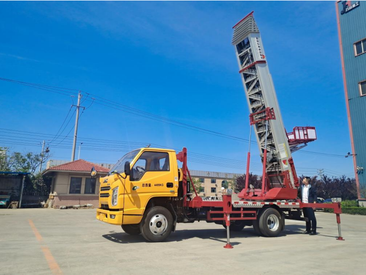 天河云梯车出租费用解析：如何选择更具性价比的服务